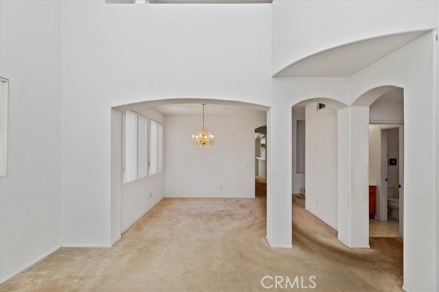 Detail Gallery Image 8 of 40 For 7572 Eisenhower St, Ventura,  CA 93003 - 4 Beds | 3 Baths