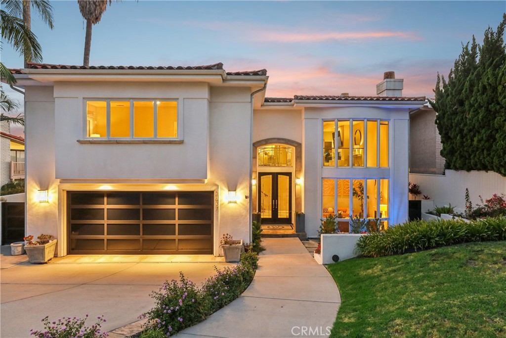 Picture of Palos Verdes Estates, CA 90274