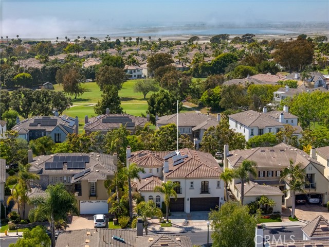 6471 Frampton Circle, Huntington Beach CA: https://media.crmls.org/medias/c8e12851-167c-4a5c-95ed-a9447085a9e3.jpg