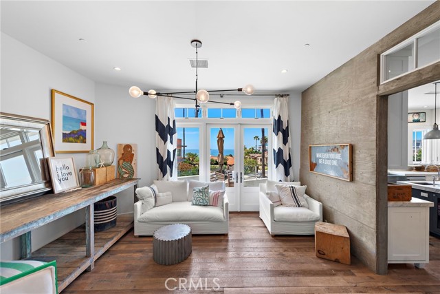 Detail Gallery Image 6 of 60 For 313 W Paseo De Cristobal, San Clemente,  CA 92672 - 4 Beds | 4/1 Baths