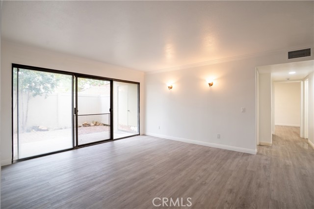 Detail Gallery Image 3 of 12 For 35 Carriage Way, Pomona,  CA 91766 - 2 Beds | 1 Baths