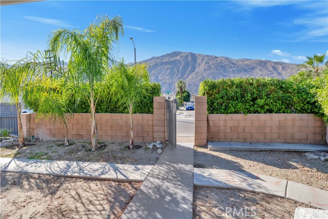 Detail Gallery Image 1 of 1 For 640 S Calle Palo Fierro, Palm Springs,  CA 92264 - 0 Beds | 1 Baths