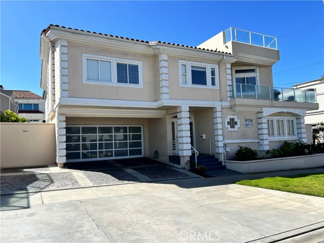 104 Avenue H, Redondo Beach, California 90277, 4 Bedrooms Bedrooms, ,3 BathroomsBathrooms,Residential,Sold,Avenue H,SB24061772