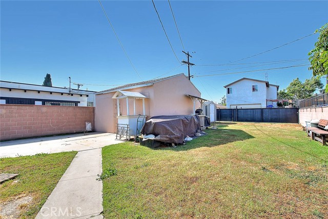Detail Gallery Image 35 of 44 For 355 E Century Bld, Los Angeles,  CA 90003 - 2 Beds | 1 Baths