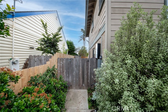 2761 Hemlock Avenue, Morro Bay CA: https://media.crmls.org/medias/c8e51d1d-1e0c-4b42-9f27-27c18b15ac23.jpg