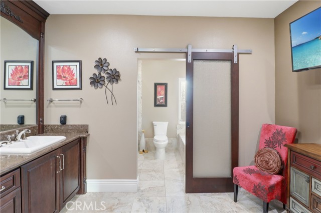 Image 37 of 52 For 16025 Perry Heights