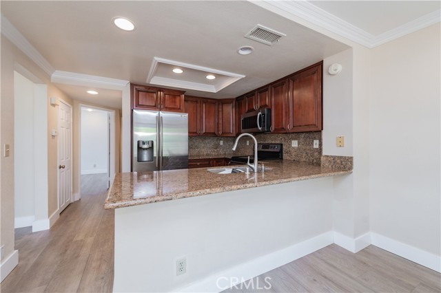 Detail Gallery Image 9 of 25 For 263 Stanford Ct #112,  Irvine,  CA 92612 - 3 Beds | 3 Baths