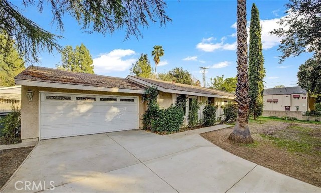 1202 Sunset Avenue, Pasadena, California 91103, 3 Bedrooms Bedrooms, ,2 BathroomsBathrooms,Residential,For Sale,Sunset,SW23200948