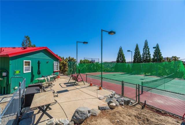 Detail Gallery Image 6 of 73 For 2184 Oak Springs Valley Rd, Wrightwood,  CA 92397 - 3 Beds | 2 Baths