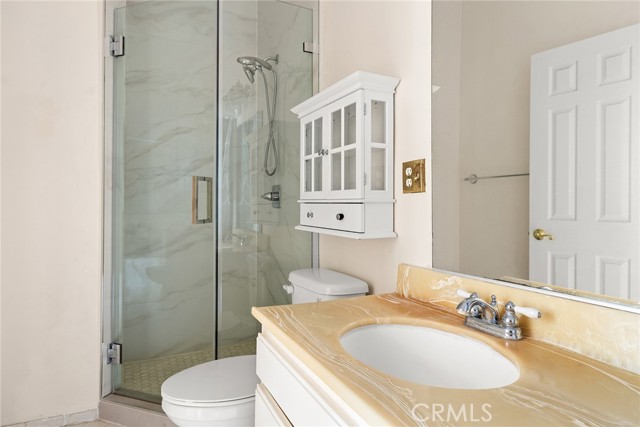 Detail Gallery Image 8 of 18 For 497 E California Bld #119,  Pasadena,  CA 91106 - 2 Beds | 2 Baths