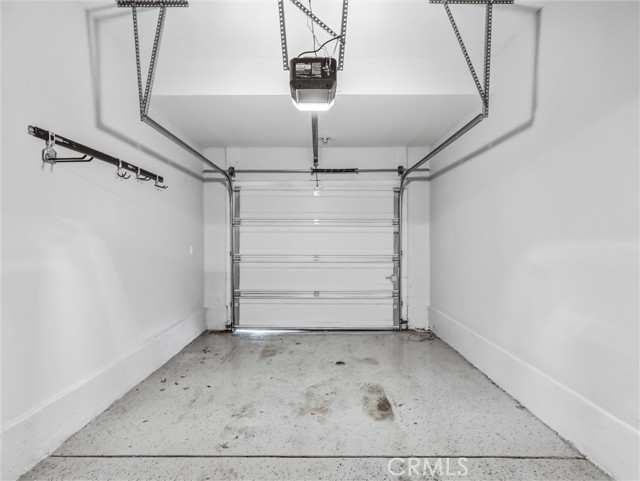 Detail Gallery Image 17 of 26 For 12922 Union #302,  Hawthorne,  CA 90250 - 2 Beds | 2 Baths