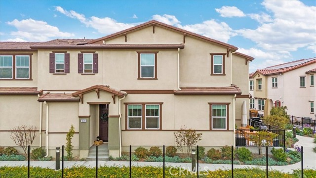 10243 Graphite Street, Spring Valley CA: https://media.crmls.org/medias/c8e6f728-3735-4718-abd6-c354ff0be783.jpg
