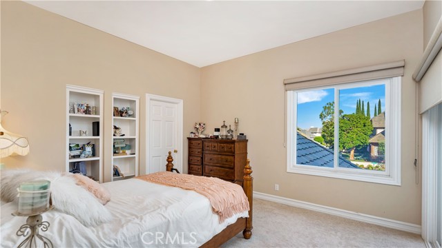 Detail Gallery Image 43 of 65 For 26051 Glen Canyon Dr, Laguna Hills,  CA 92653 - 5 Beds | 4/1 Baths