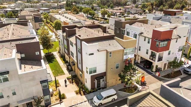 Front Image Thumbnail for CROC26016149