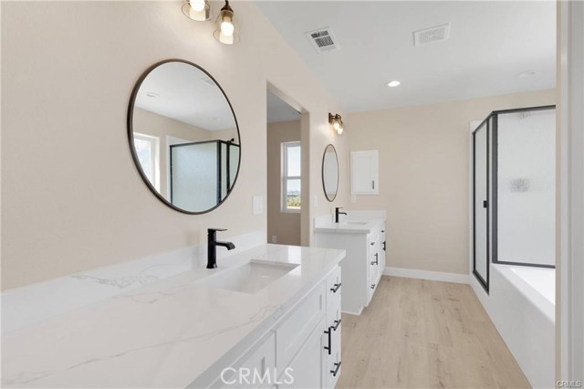 10628 Pauhaska Road, Apple Valley CA: https://media.crmls.org/medias/c8e8e998-fd5f-4e44-ab7b-4c488335721b.jpg