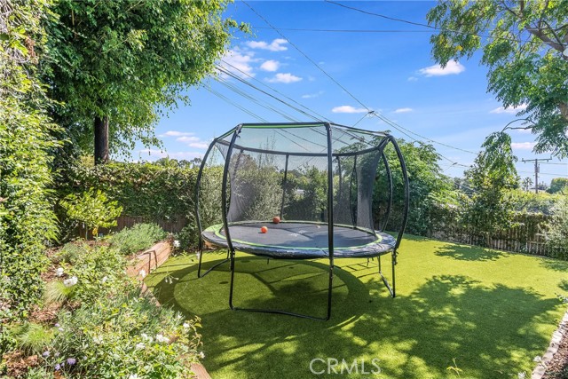 3212 Poinsettia Avenue, Manhattan Beach, California 90266, 3 Bedrooms Bedrooms, ,2 BathroomsBathrooms,Residential,Sold,Poinsettia,SB22036915