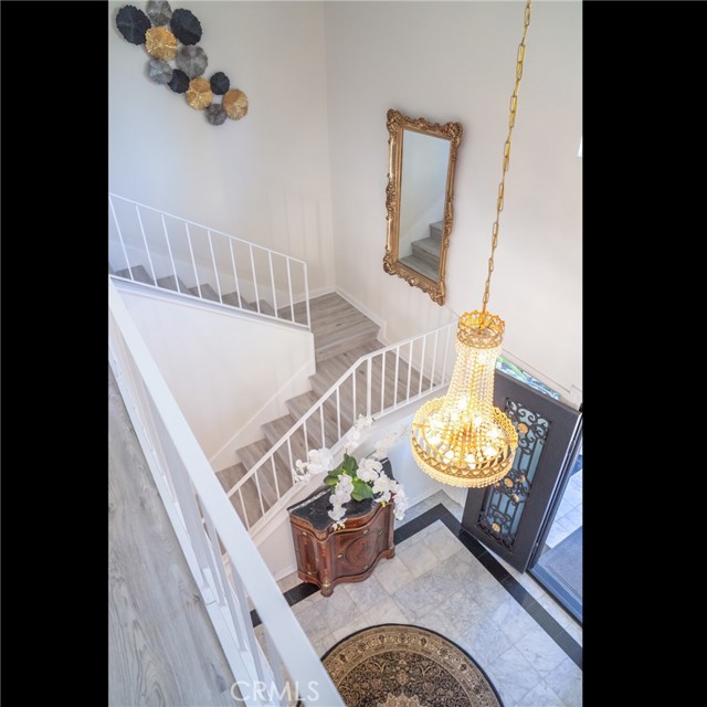 Detail Gallery Image 22 of 70 For 10660 Melvin Ave, Porter Ranch,  CA 91326 - 5 Beds | 3/1 Baths