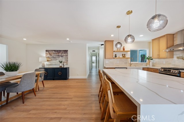 16806 Olive Street, Fountain Valley CA: https://media.crmls.org/medias/c8e9ec82-66d3-45d9-a8a1-08728cbdf739.jpg