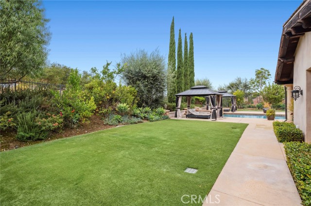 Detail Gallery Image 27 of 44 For 96 Canyon Creek, Irvine,  CA 92603 - 5 Beds | 6/2 Baths