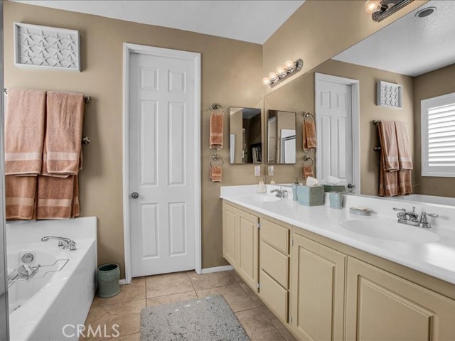 Detail Gallery Image 16 of 38 For 11852 Morning Star Drive, Desert Hot Springs,  CA 92240 - 3 Beds | 2/1 Baths