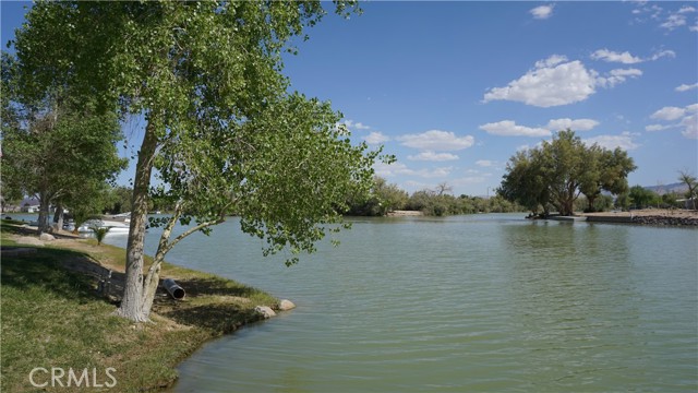 Detail Gallery Image 11 of 23 For 48197 Valley Center Rd, Newberry Springs,  CA 92365 - 3 Beds | 2 Baths