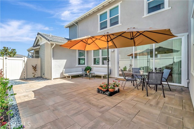 10887 Carlos Street, Ventura CA: https://media.crmls.org/medias/c8ec61bb-0bdd-44a5-ab31-6694a46807d1.jpg