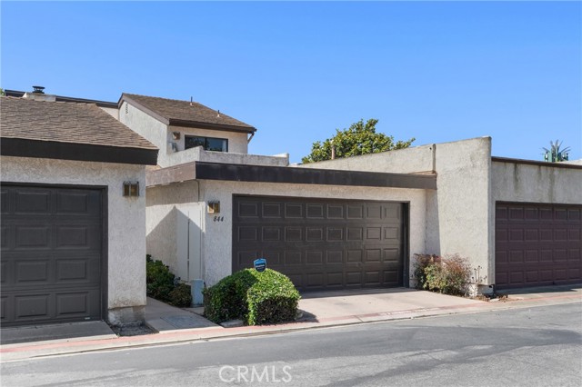 844 Castle Lane, Santa Maria CA: https://media.crmls.org/medias/c8ec8179-aa95-4a33-a7d1-fd9bf63495b4.jpg