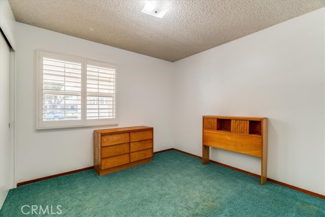 516 E Creston Street, Santa Maria CA: https://media.crmls.org/medias/c8eda0f1-3669-4df7-a5e9-203ecc78788a.jpg