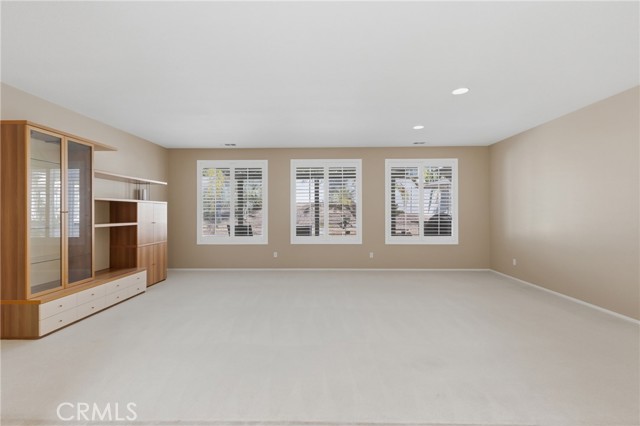 Detail Gallery Image 9 of 73 For 43916 Barletta St, Temecula,  CA 92592 - 5 Beds | 3 Baths