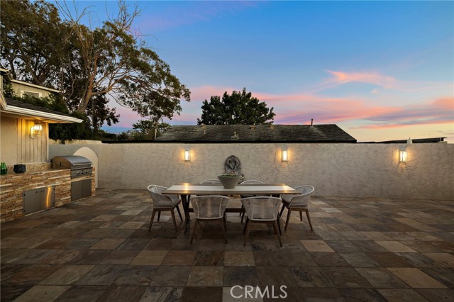 Detail Gallery Image 31 of 36 For 1651 Thurston Dr, Laguna Beach,  CA 92651 - 3 Beds | 3/1 Baths