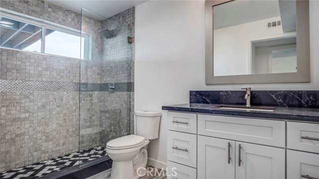 Detail Gallery Image 30 of 42 For 4124 Barrett, Los Angeles,  CA 90032 - 5 Beds | 4/1 Baths