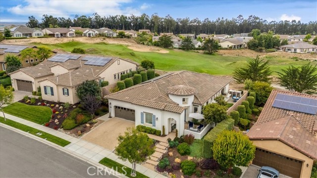 1702 Louise Lane, Nipomo CA: https://media.crmls.org/medias/c8f1ed6d-a394-4db0-8cf5-cd639aba4e8a.jpg