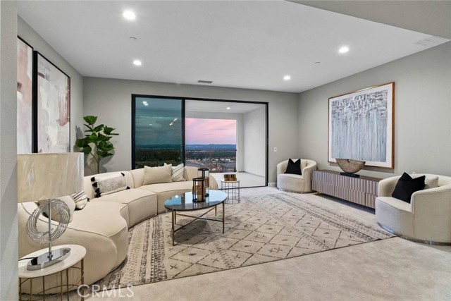 20150 W Marlow Lane, Porter Ranch CA: https://media.crmls.org/medias/c8f2074a-9b6b-45f0-ac38-3a5564660aa5.jpg