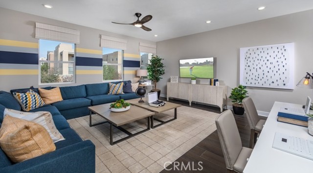 200 Lily Loop, Irvine CA: https://media.crmls.org/medias/c8f249eb-9058-4eca-ad85-31b3b051117b.jpg
