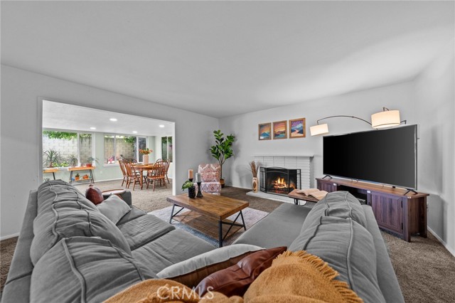 222 Phlox Avenue, Redlands CA: https://media.crmls.org/medias/c8f2b8bf-2aba-4184-9e09-93d91e446811.jpg