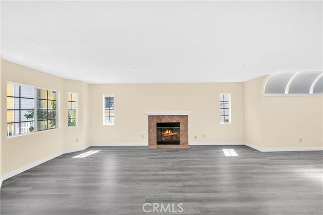 519 Sefton Avenue, Monterey Park CA: https://media.crmls.org/medias/c8f57955-c583-455e-ba55-0a36926ddf65.jpg