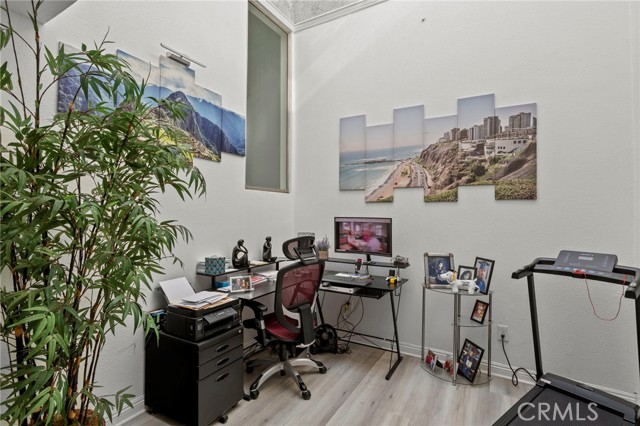 Detail Gallery Image 23 of 33 For 1981 W Bayshore, Anaheim,  CA 92801 - 3 Beds | 2/1 Baths