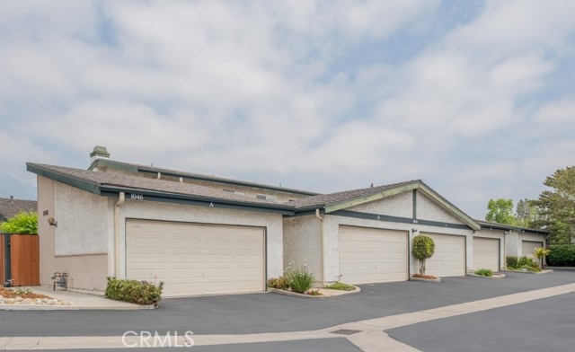 Detail Gallery Image 2 of 33 For 1046 Royal Oaks Dr #B,  Monrovia,  CA 91016 - 3 Beds | 2/1 Baths