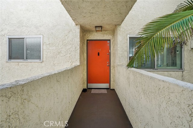 8400 De Longpre Ave #314 photo 4