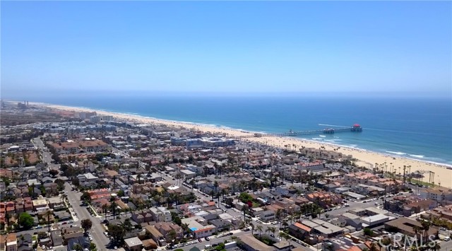 Aerial view of Downtown Huntington Beach!
