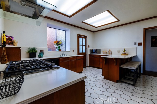 1323 Silvius Avenue, San Pedro CA: https://media.crmls.org/medias/c8f91ef9-919b-4ef3-a956-bb4993aad597.jpg