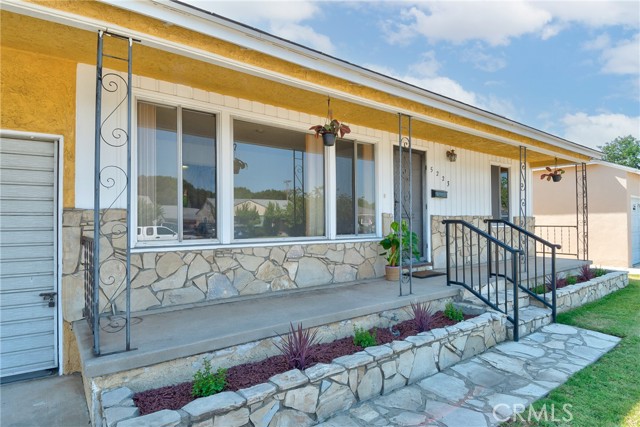 5223 Montair Avenue, Lakewood CA: https://media.crmls.org/medias/c8f94451-47e7-47e2-9cab-c32e8c301fb1.jpg