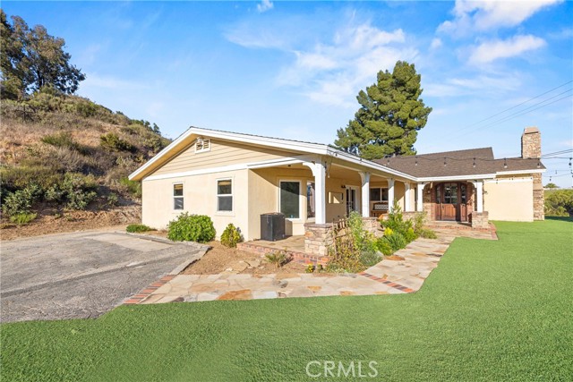 Detail Gallery Image 2 of 71 For 30737 Hasley Canyon Rd, Castaic,  CA 91384 - 4 Beds | 3 Baths