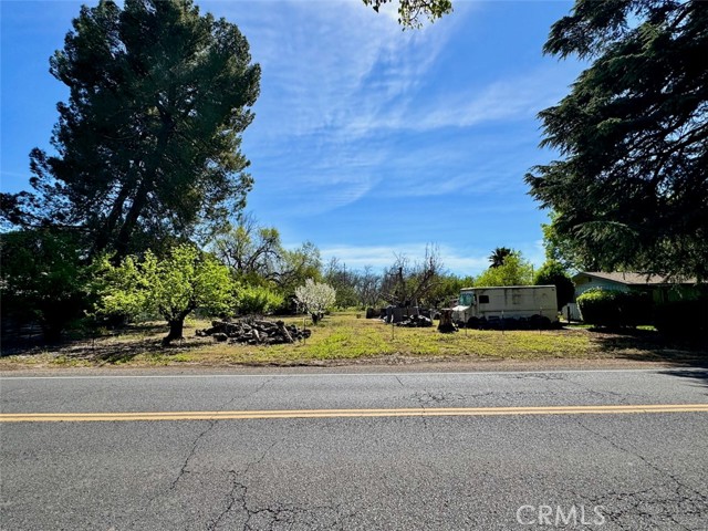 Detail Gallery Image 5 of 28 For 3481 Bell, Chico,  CA 95973 - 3 Beds | 1/1 Baths