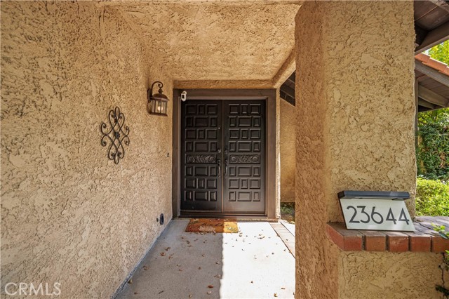 Detail Gallery Image 5 of 53 For 23644 Mesa Ct, Valencia,  CA 91355 - 3 Beds | 3 Baths
