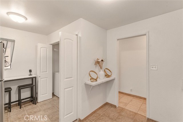 Detail Gallery Image 8 of 21 For 1223 W 68th, Los Angeles,  CA 90044 - 3 Beds | 1 Baths