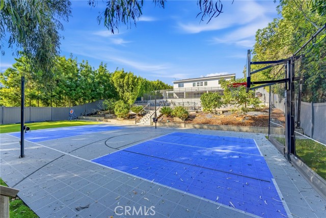 Image 11 of 64 For 1232 Valencia Mesa Drive