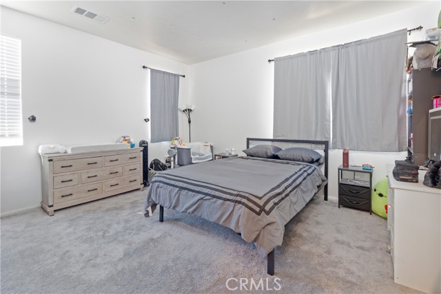 13212 Sixth Ave Avenue, Victorville CA: https://media.crmls.org/medias/c8fb9f92-b288-402a-9d32-813dbd709d87.jpg