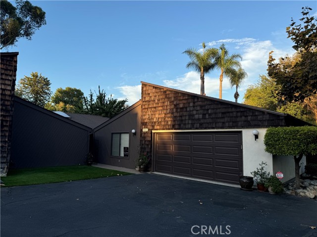 Image 1 of 61 For 9411 Friendly Woods Lane