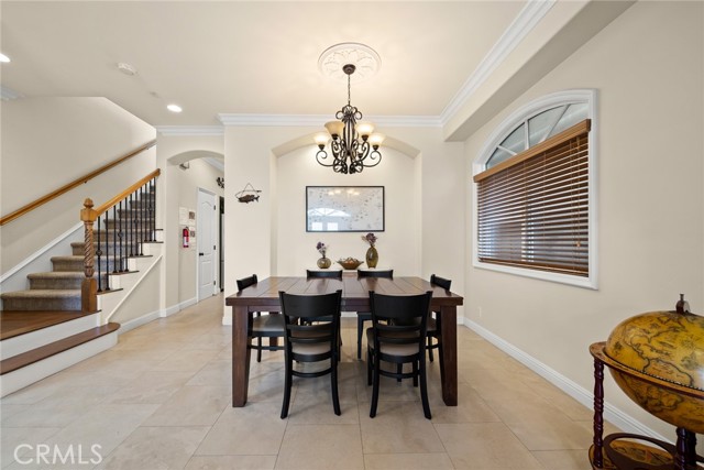 Detail Gallery Image 12 of 56 For 216 10th St, Huntington Beach,  CA 92648 - 4 Beds | 3/2 Baths